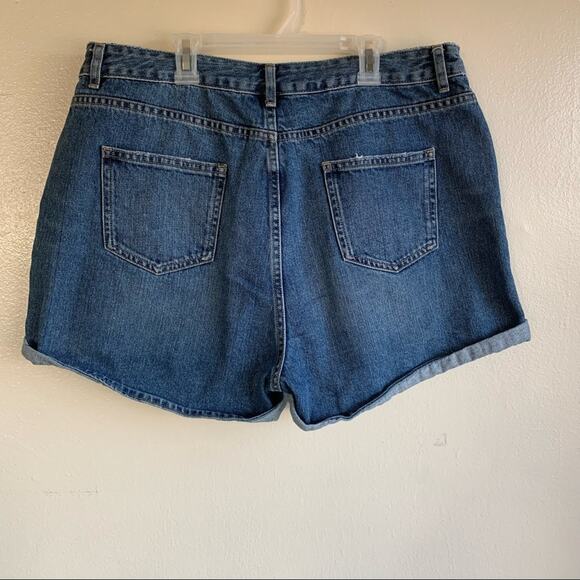 ASOS High Waisted Cuffed Denim Shorts Size 14 - Picture 2 of 4